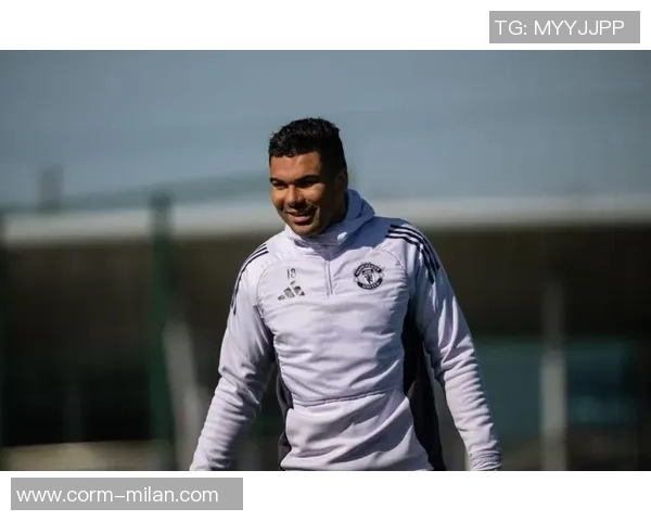 曼晚：曼联不该续约卡塞米罗 虽体现优异但已不再年青